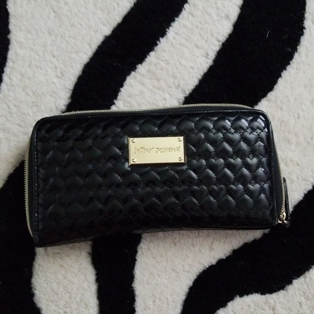 Black wallet